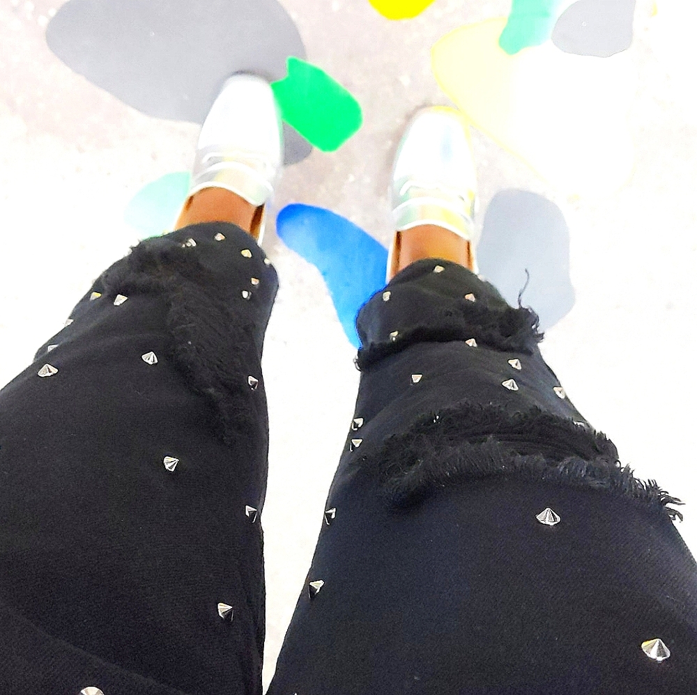 (The Rocking Rev)studded jeans - Picture 6 of 10